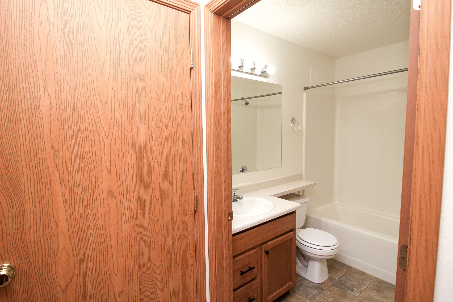 Regency Place - Image 12