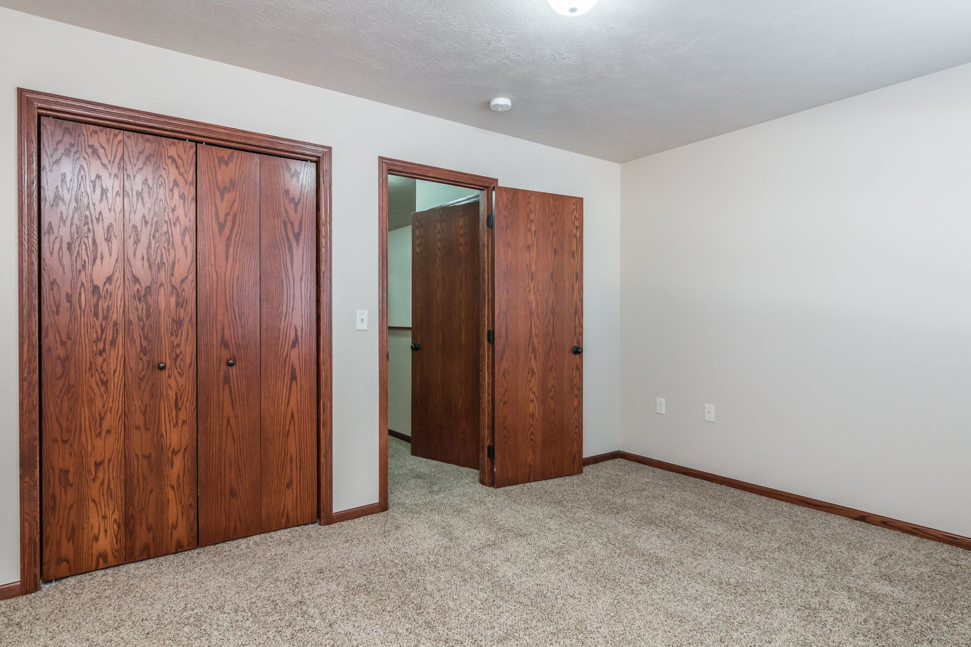 Willow Creek Apartments and Townhomes - Image 1