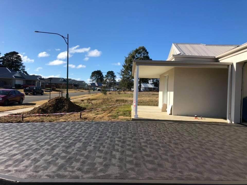 House with Driveway - Concreting in Southern Highlands, NSW