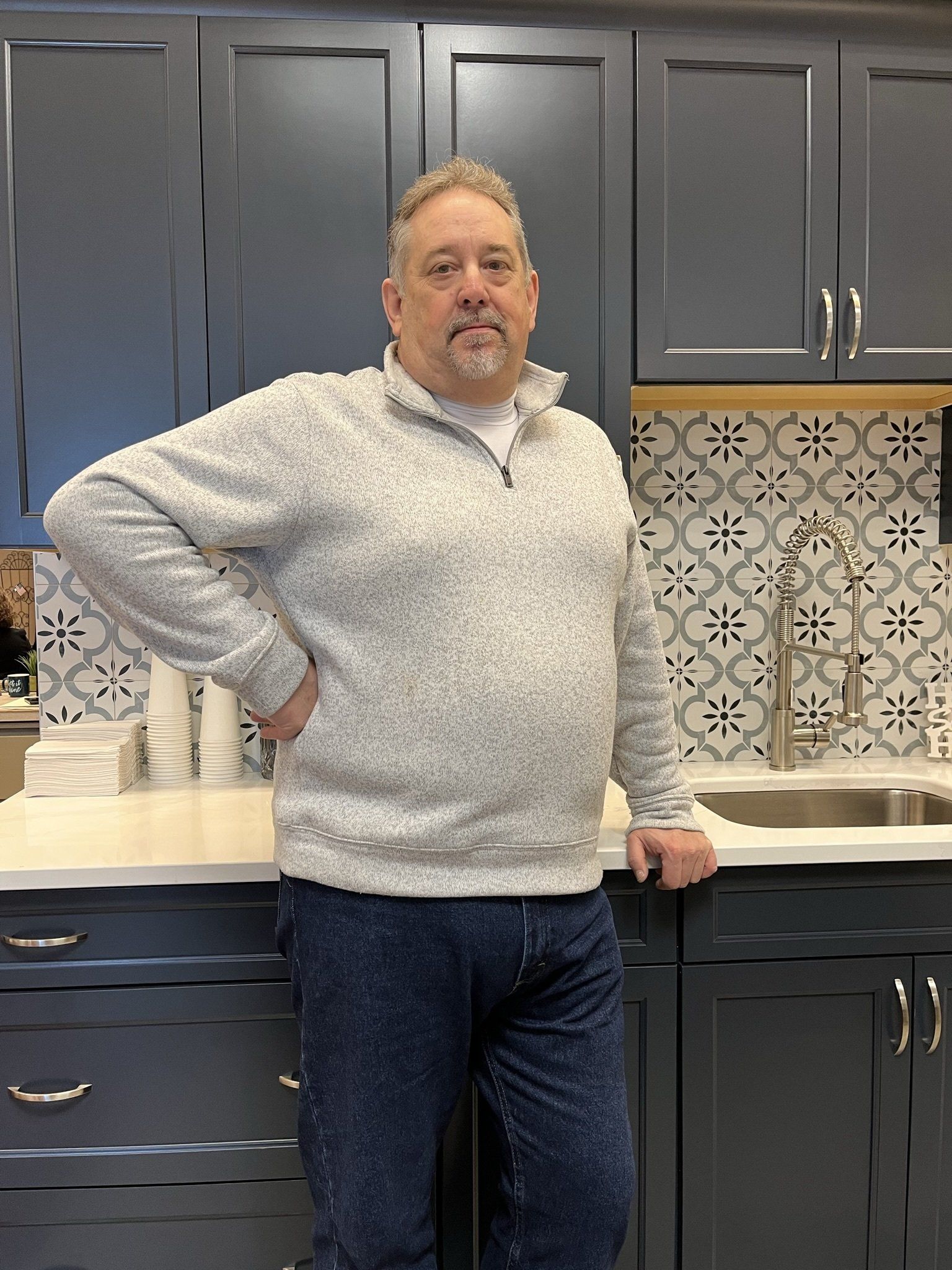Larry - Designer