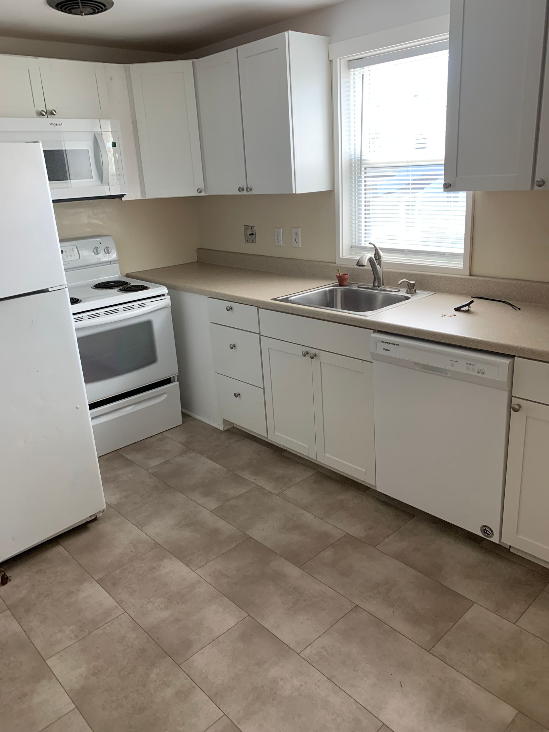 110 S Corl kitchen