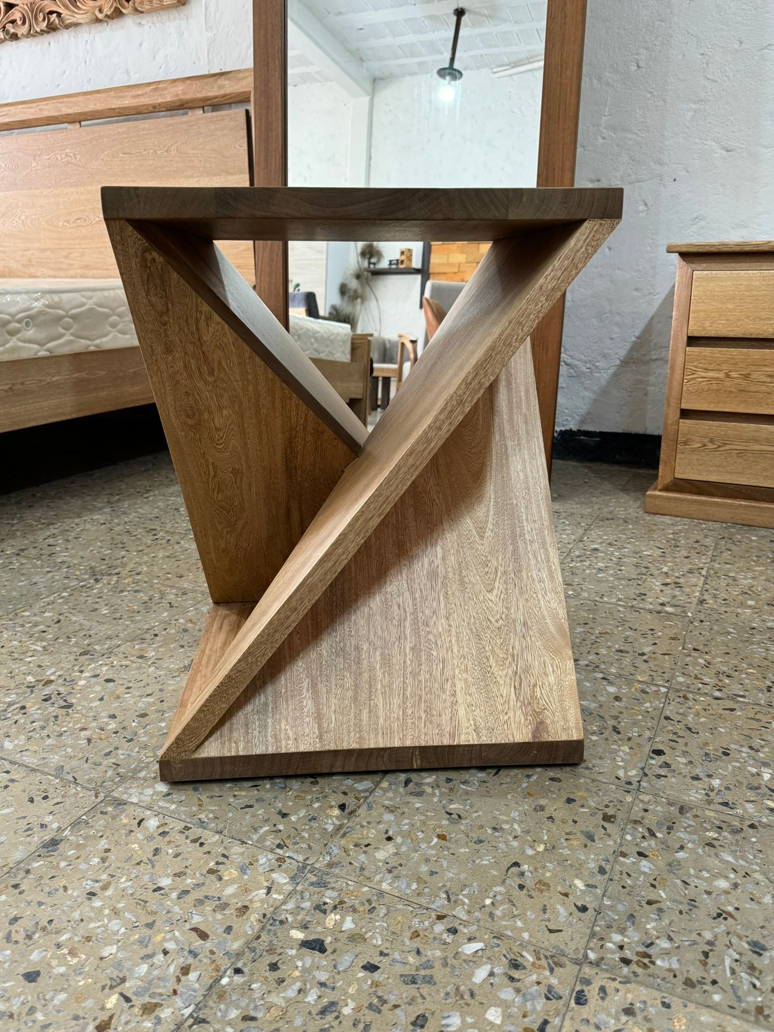mesa  en madera