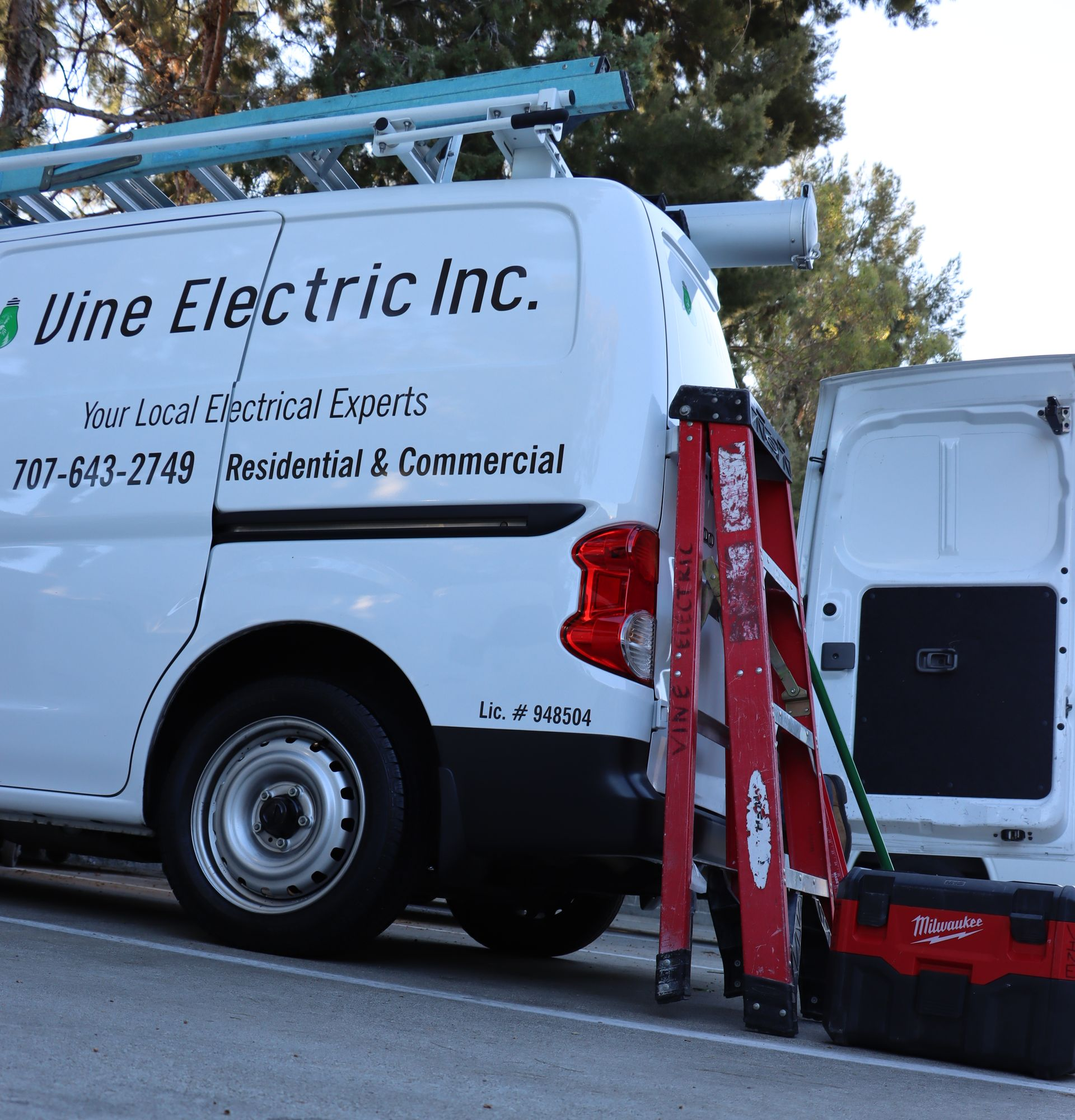 Vine Electric Inc. services various Industries