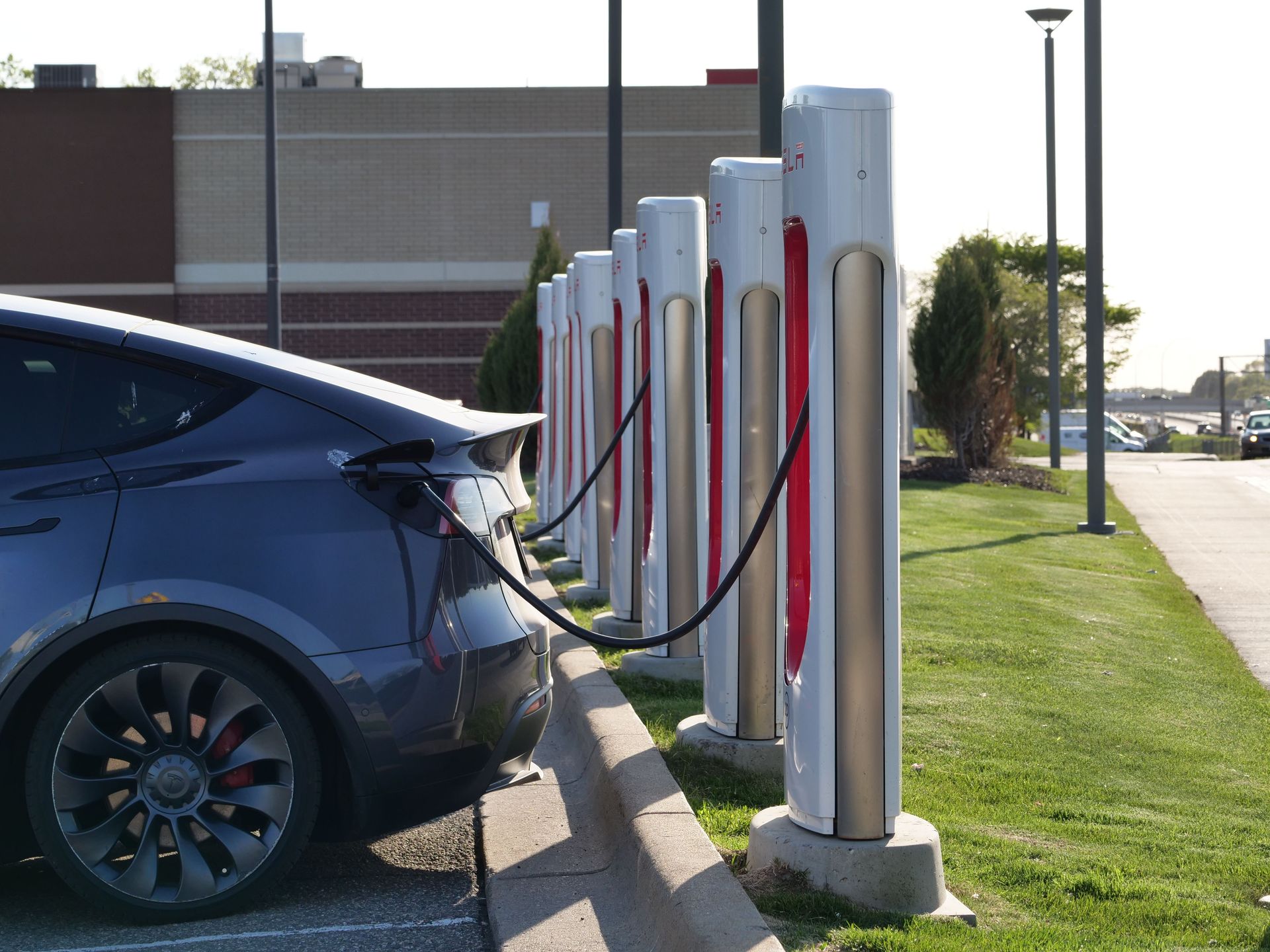 Vine Electric Inc. provides Commercial EV Charger Installation Services