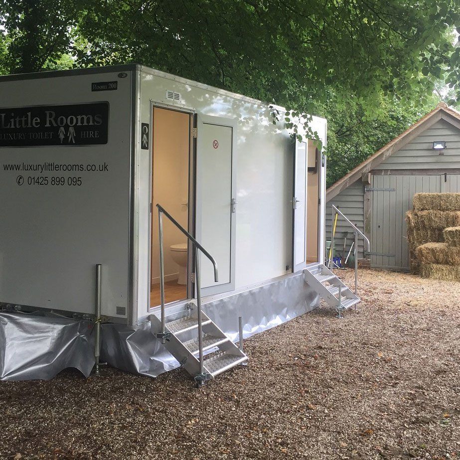 toilet hire at a barn dance