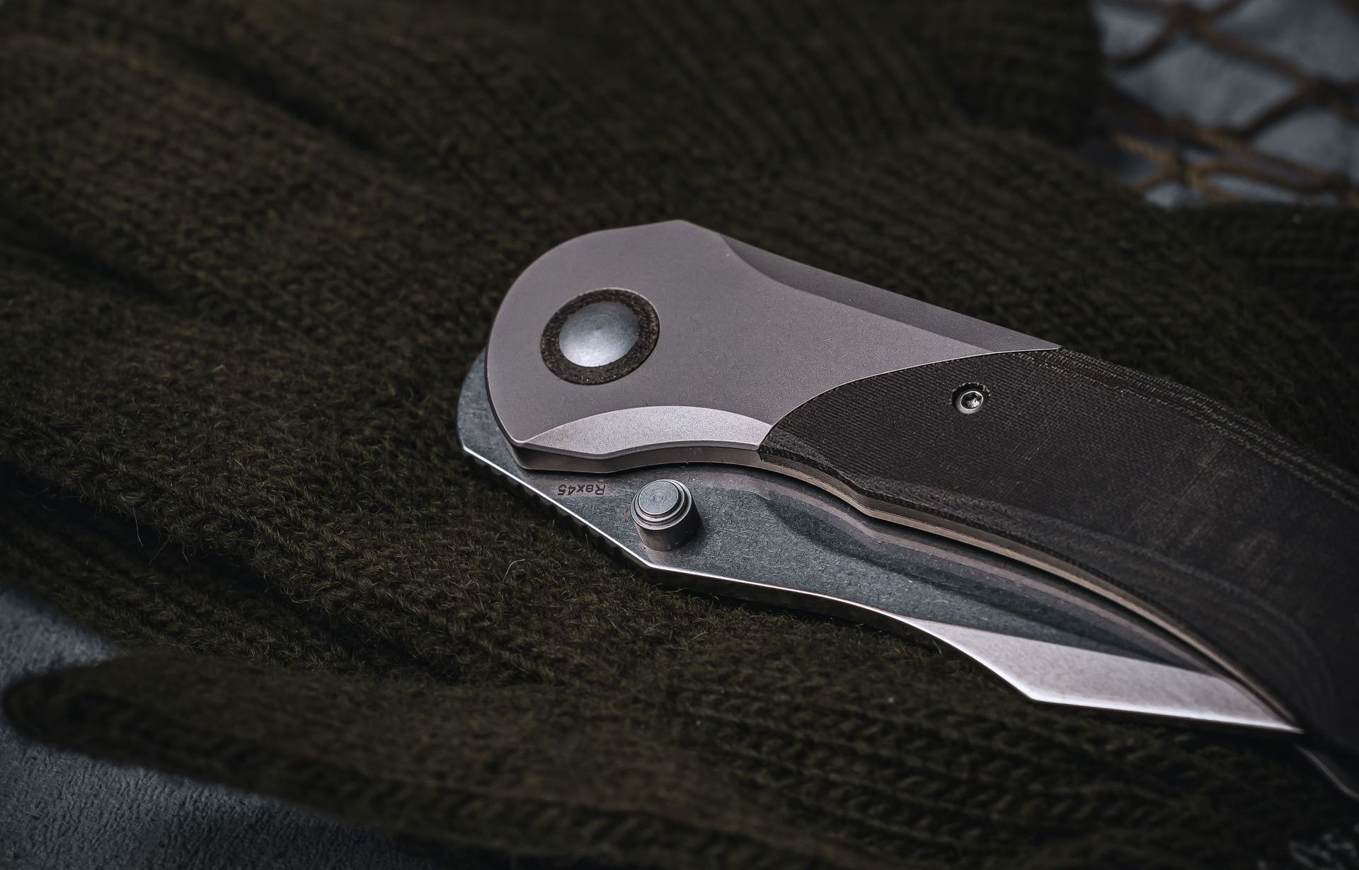 Kizer Comet denim micarta, Kizer Comet black micarta, Kizer Comet green micarta