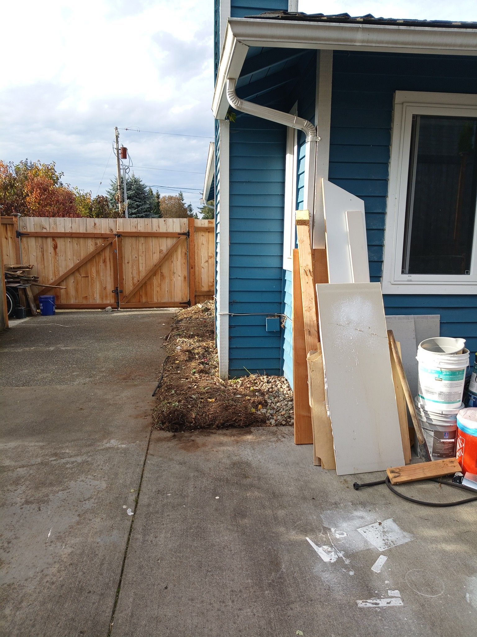Clean yard