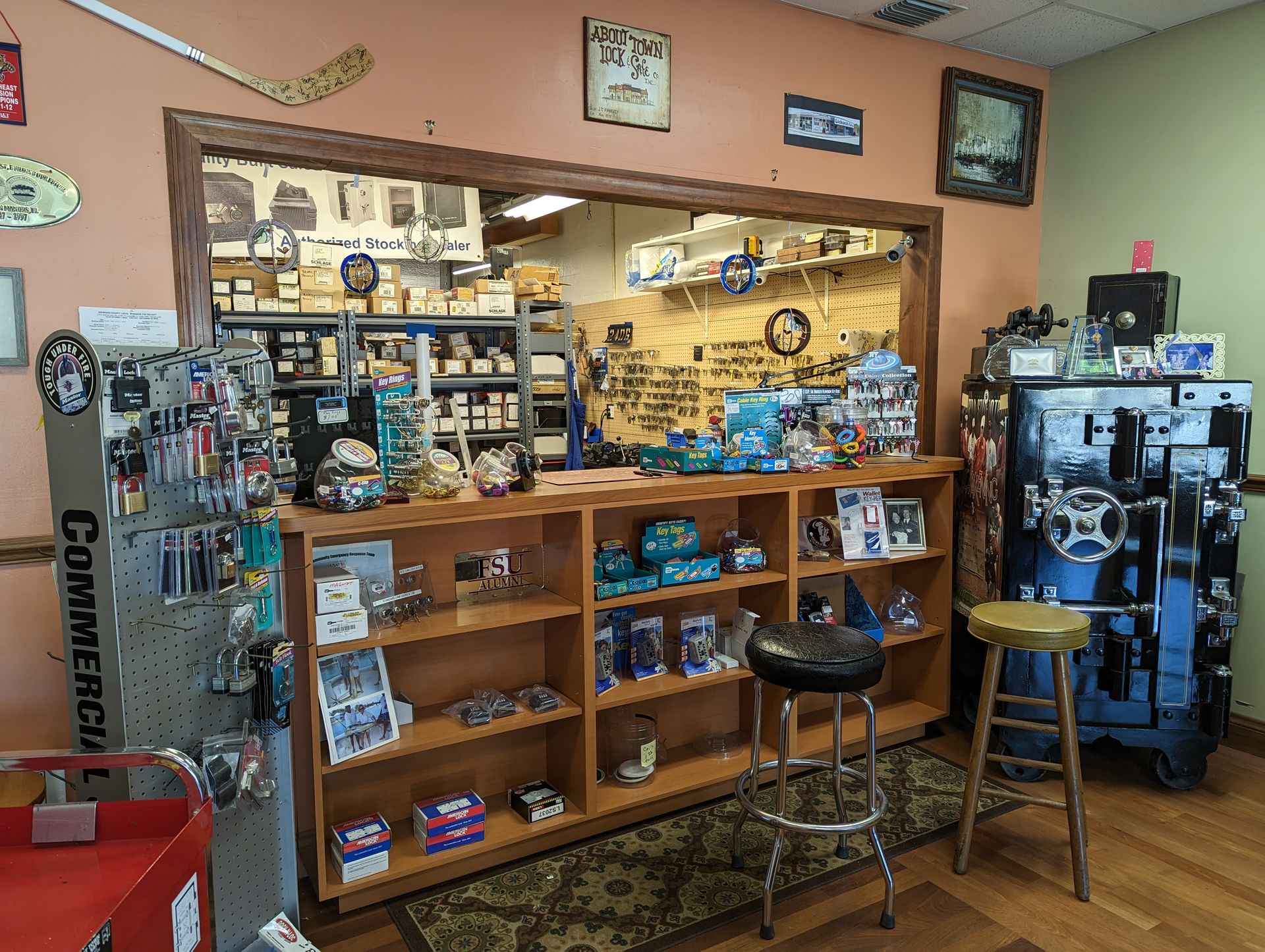 Residential Locksmith Near Me – Wilton Manors, FL – About Town Lock & Safe Residential Locksmith Near Me – Wilton Manors, FL – About Town Lock & Safe
