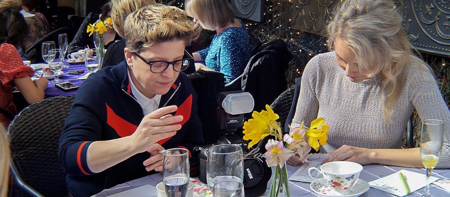 people playing games in bexx secret garden 