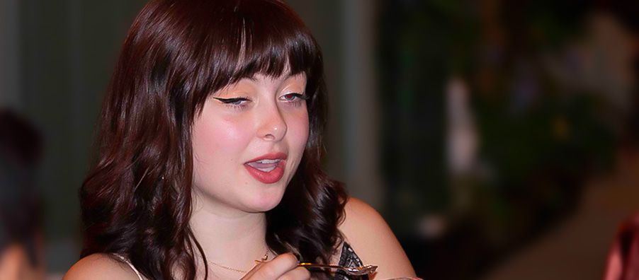 Alyvia Alyn Lind, the actor who played Lexi Cross on the TV Series CHUCKY, dressed for Farrah Mackenzie's roaring 20's murder mystery party 
