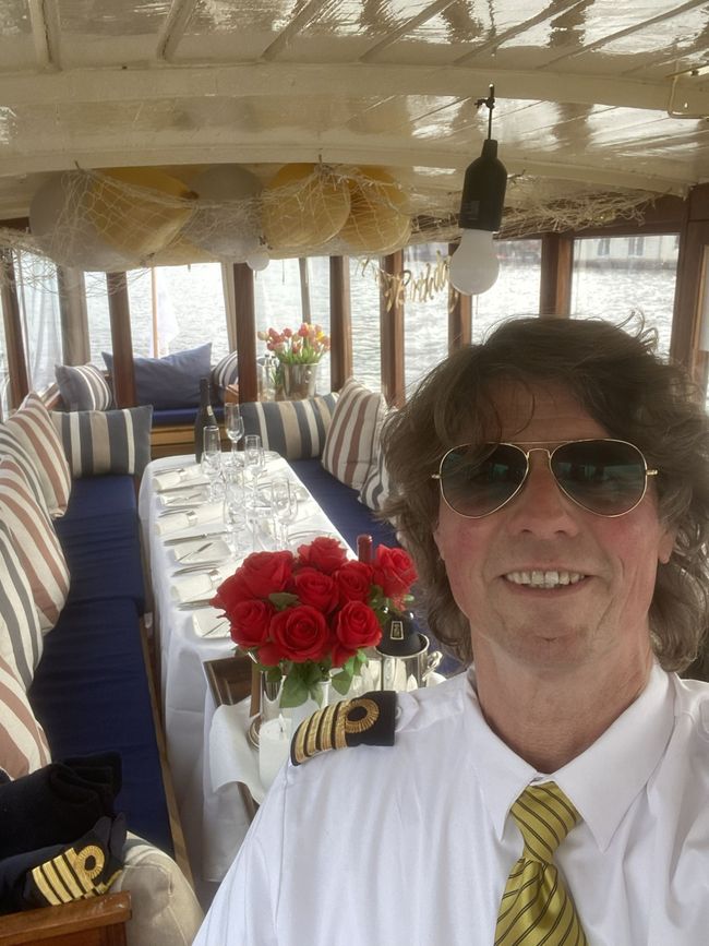 vip canal tours
