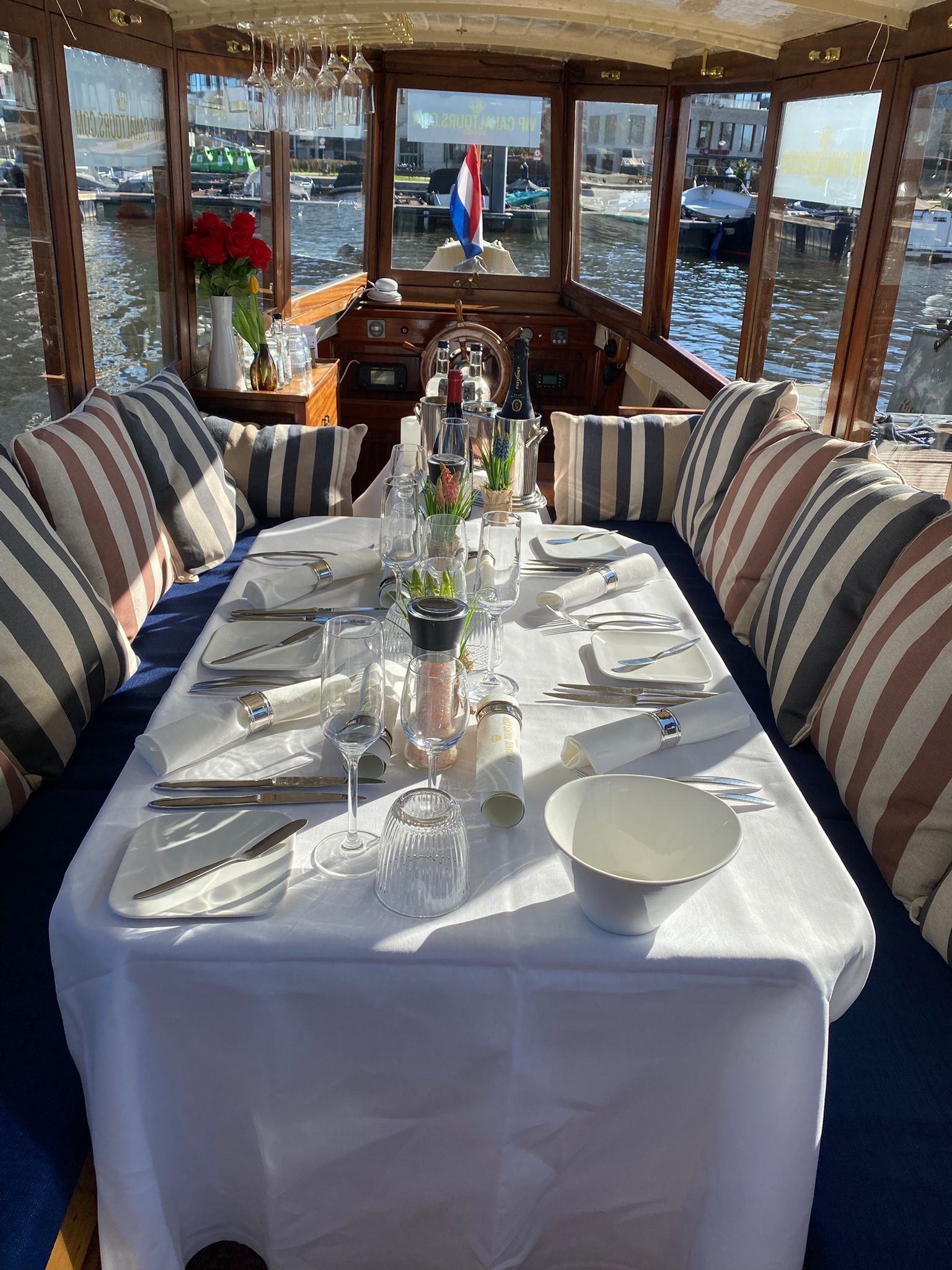 prive diner op een boot