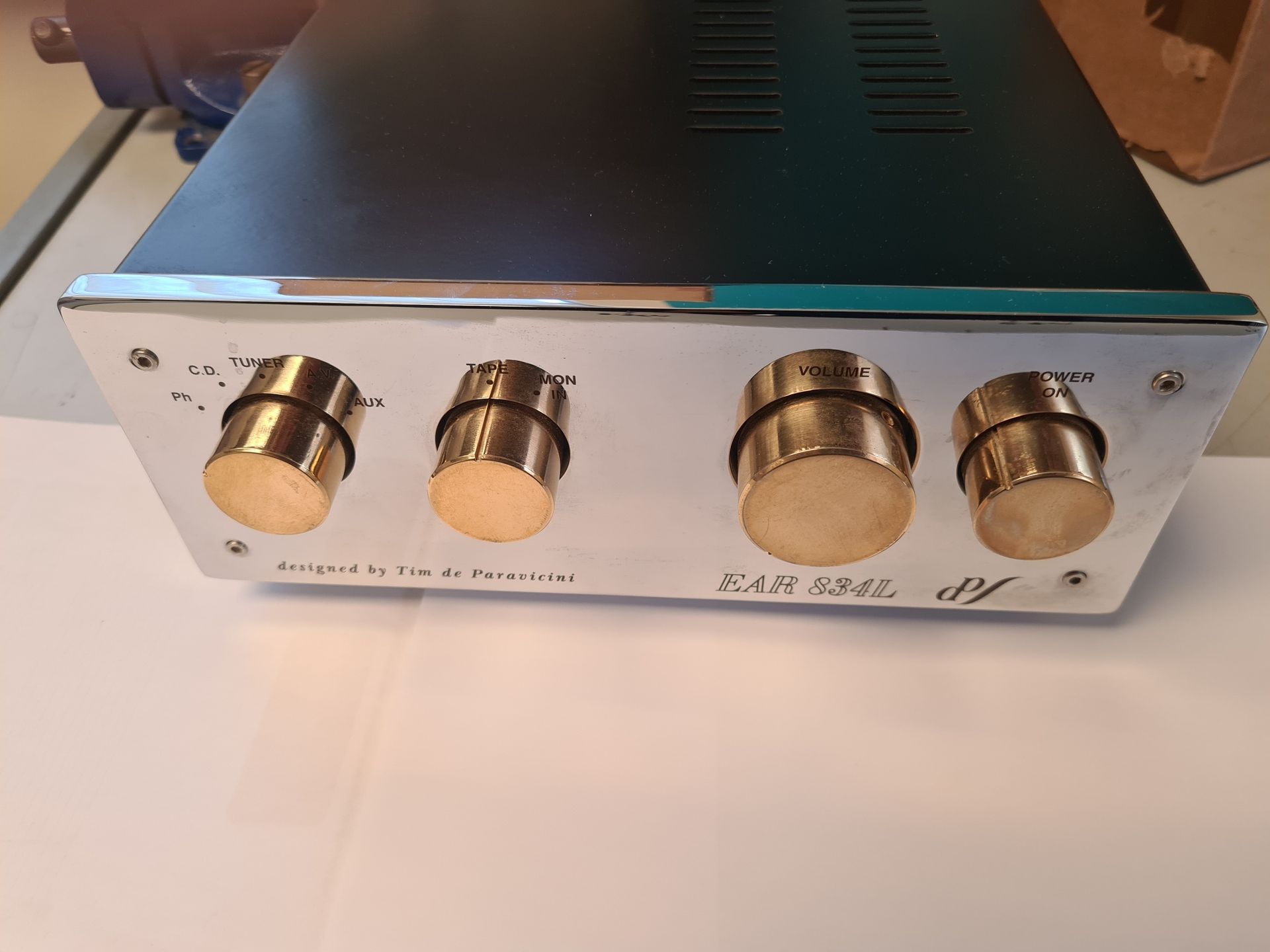 EAR 834L valve pre amp