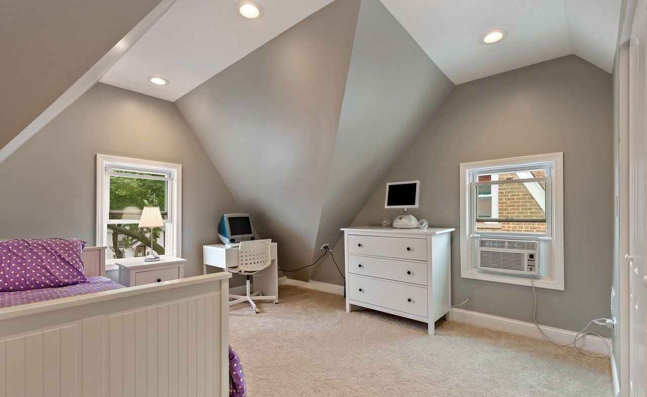  NWI Handyman & More bedroom