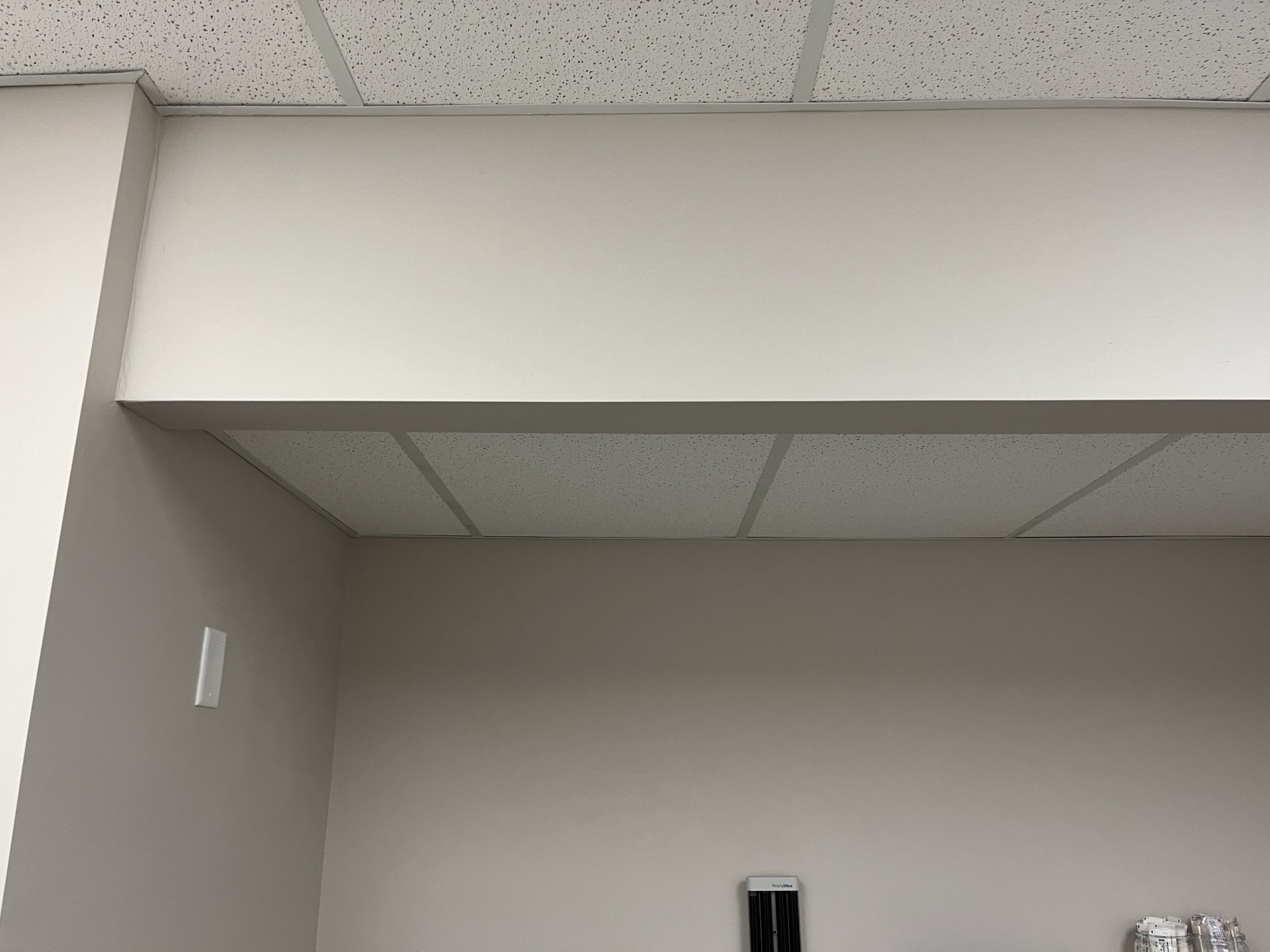 Professional Acoustical Ceiling Installers around Tampa