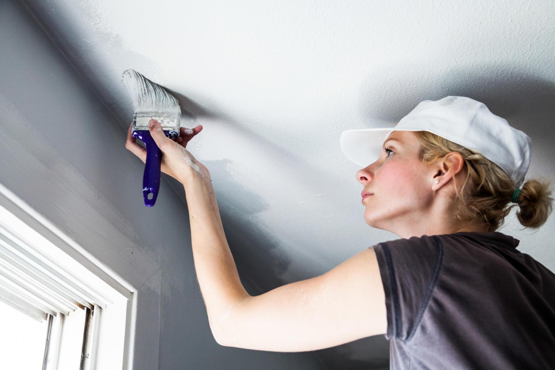 smooth ceiling without texture being painted