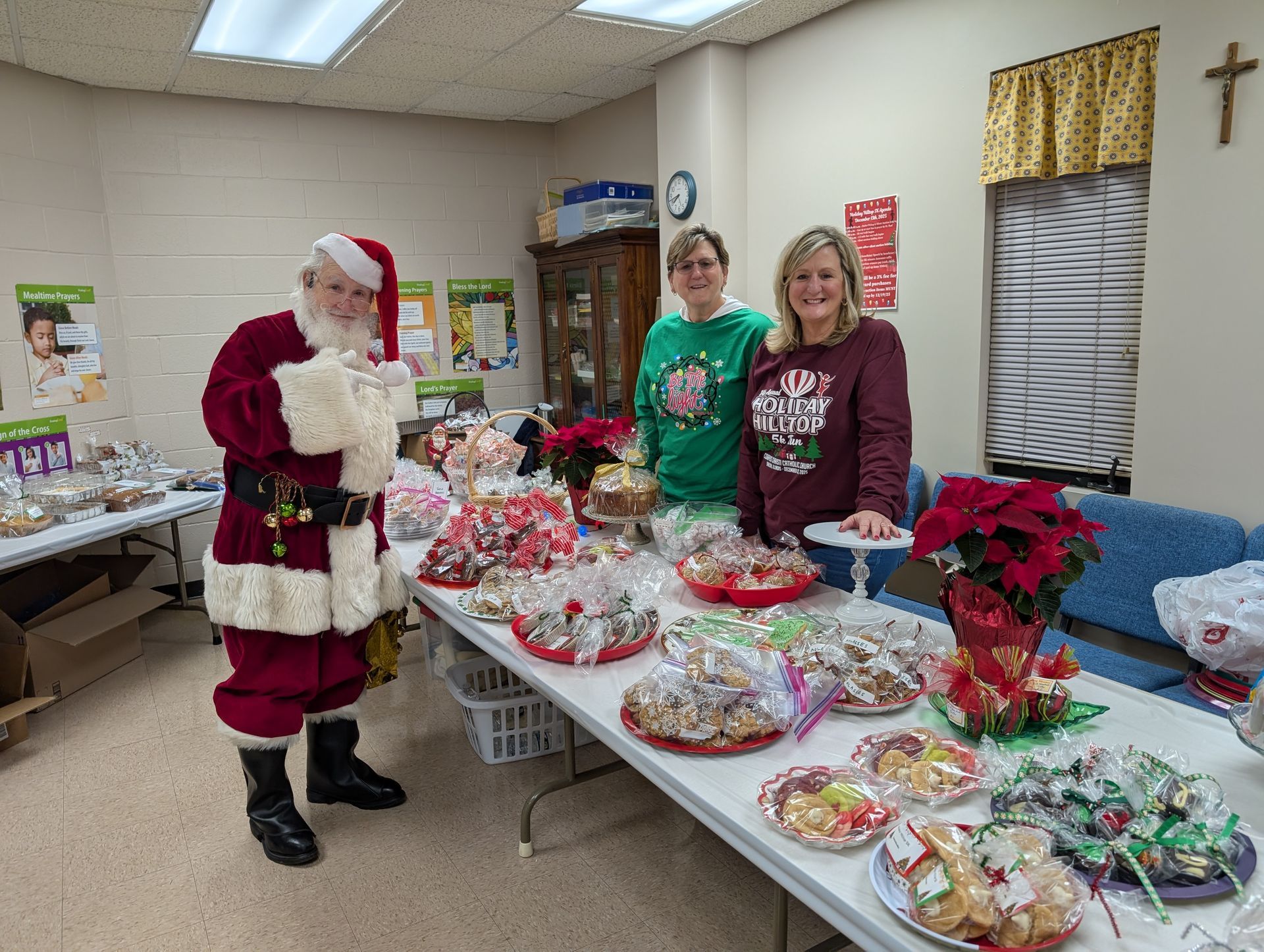 Holiday Hilltop 5K and 1/2 Mile fun run