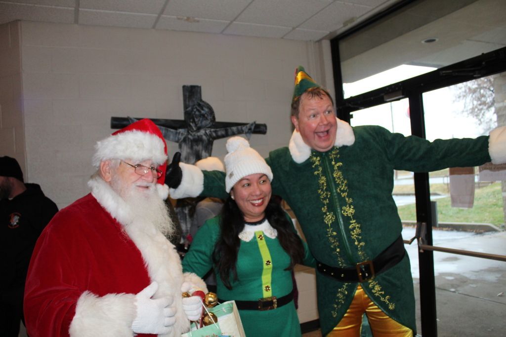 Holiday Hilltop 5K and 1/2 Mile fun run