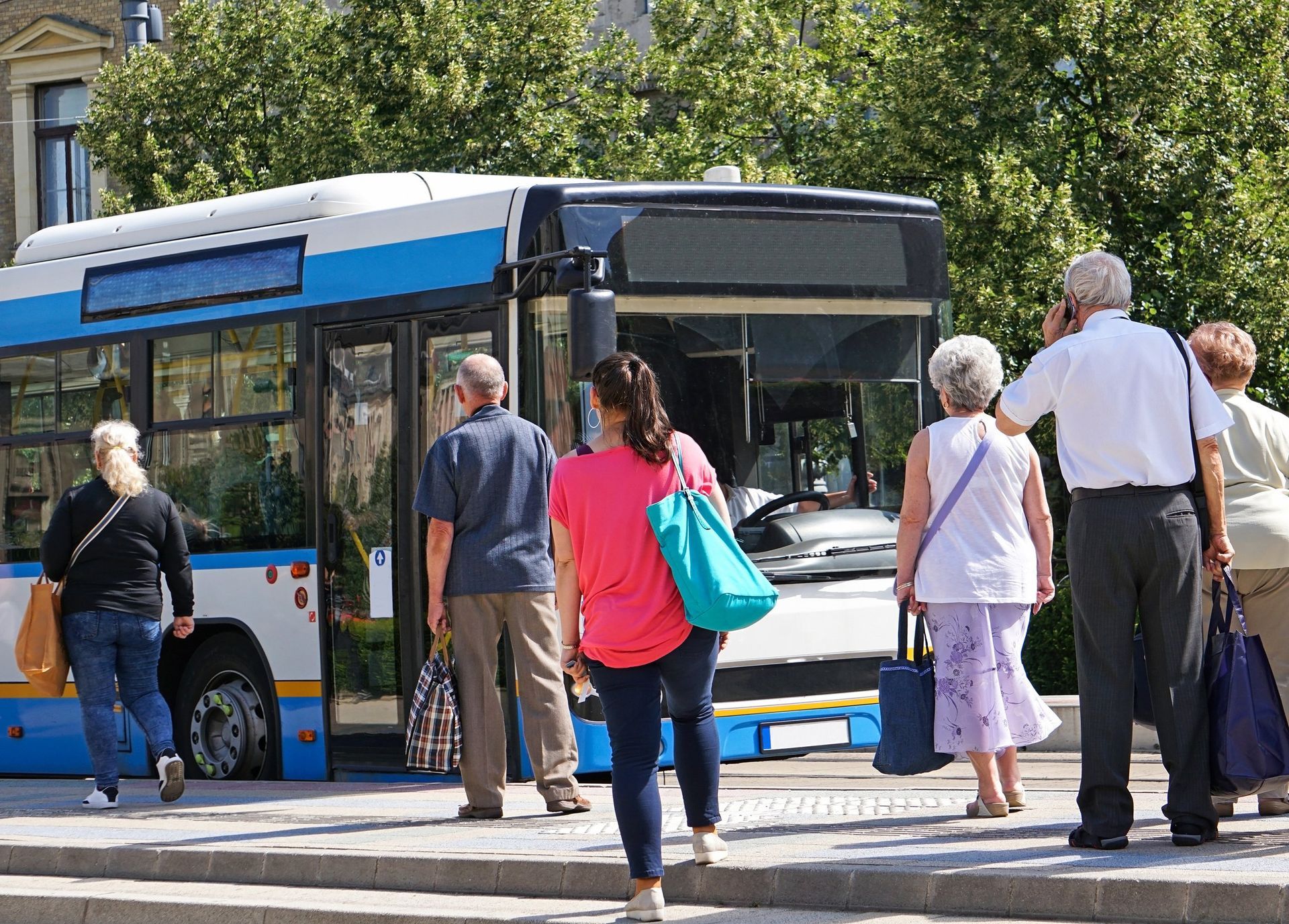 CAD/AVL - schedule adherence & performance analytics for fixed route transit operations