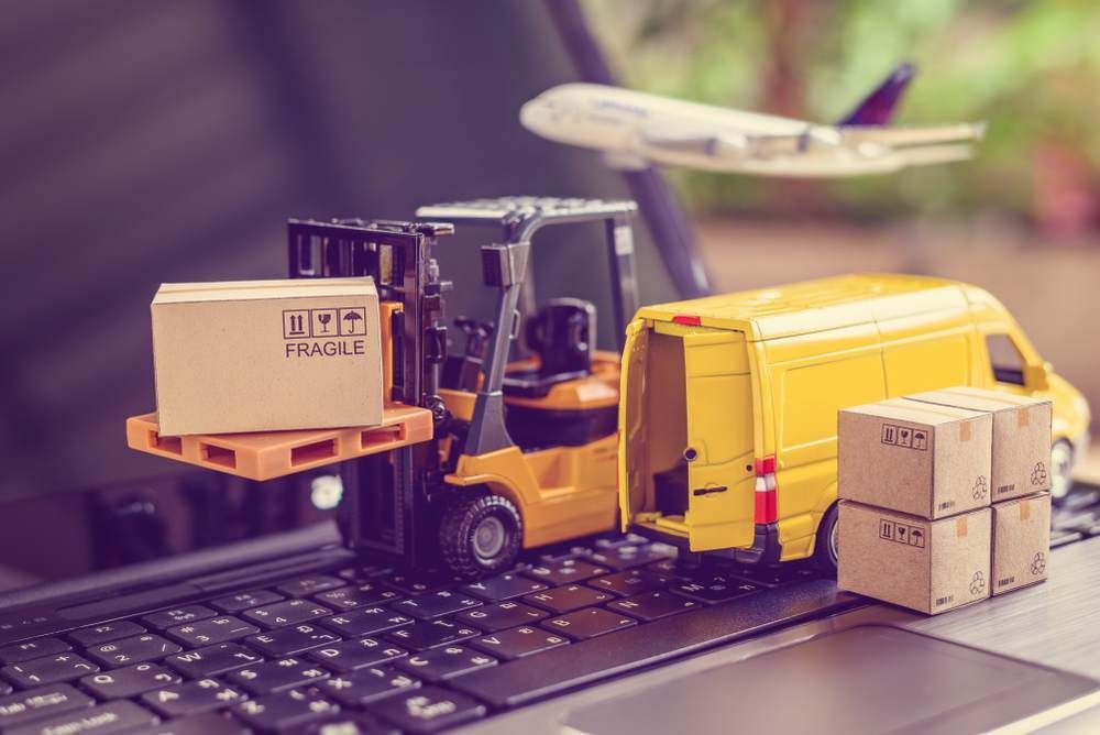 Pourquoi choisir un service tout-en-un logistique et marketing pour développer votre activité