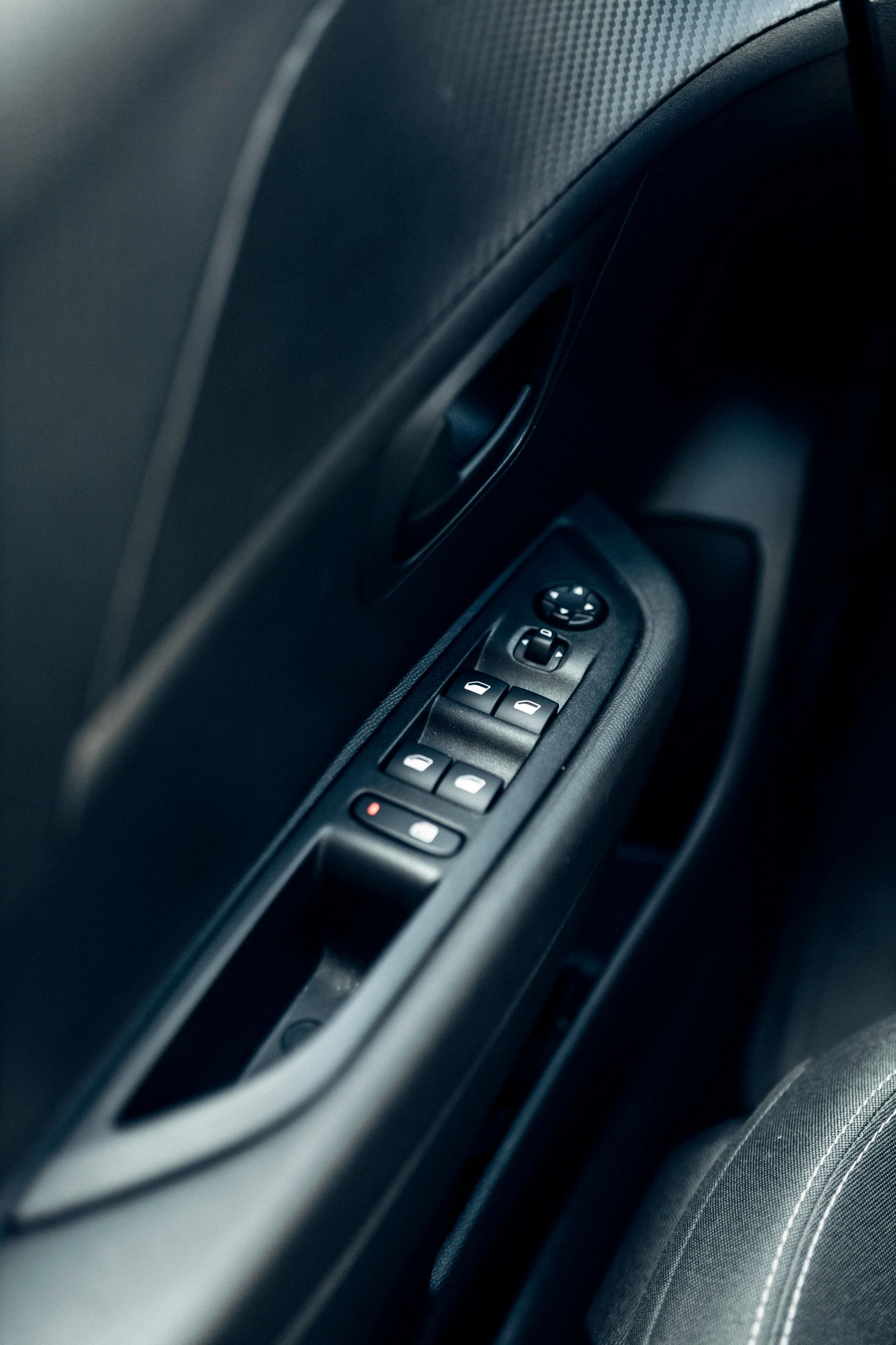 Close-Up of Interior Window Control Panel | Nonstop Auto Reno, NV