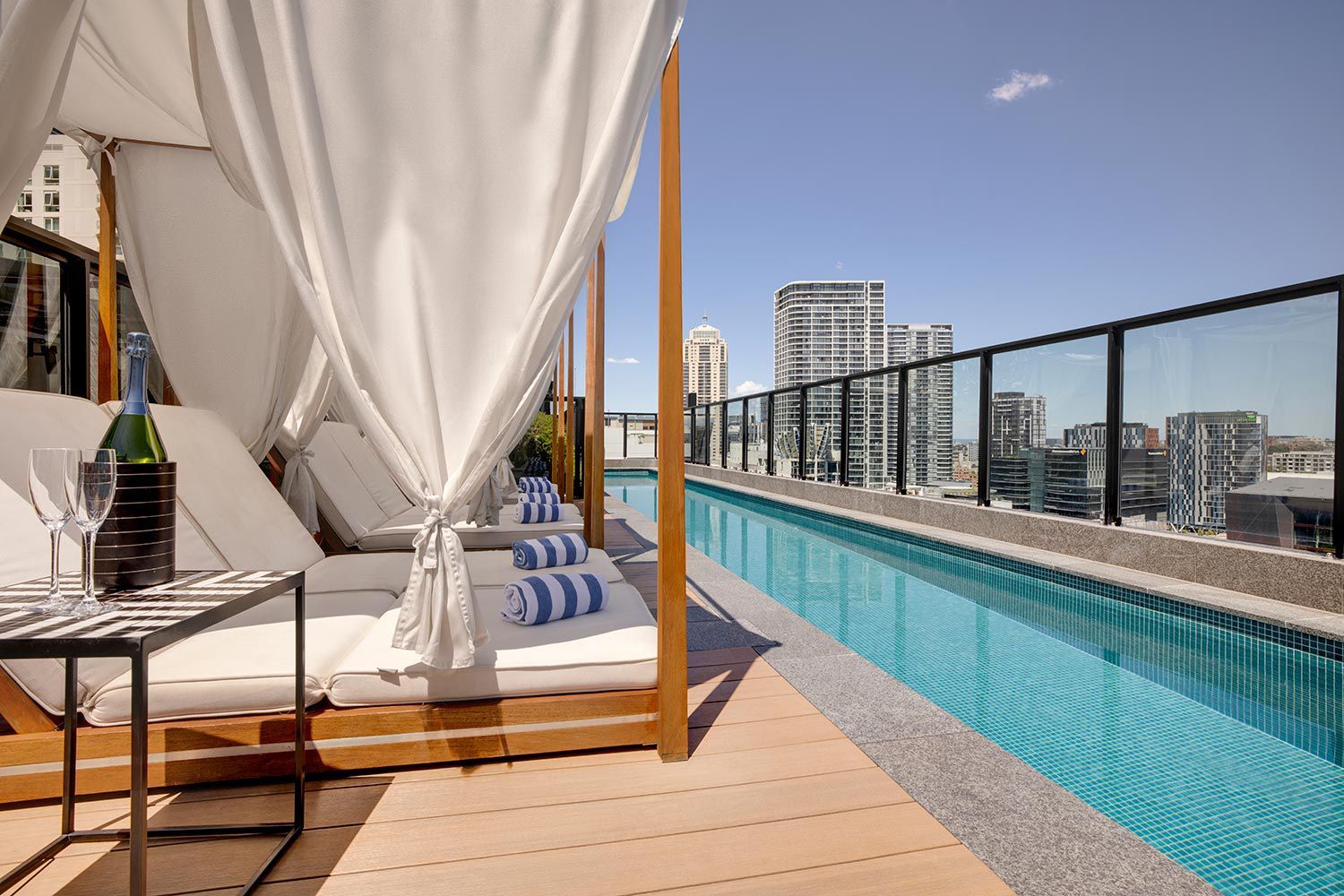 Vibe Hotel Sydney