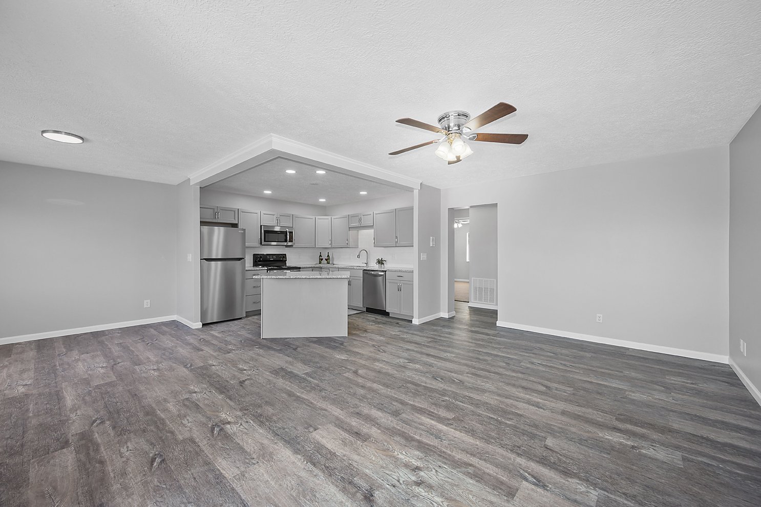 Venture Adds Skyridge Apartments