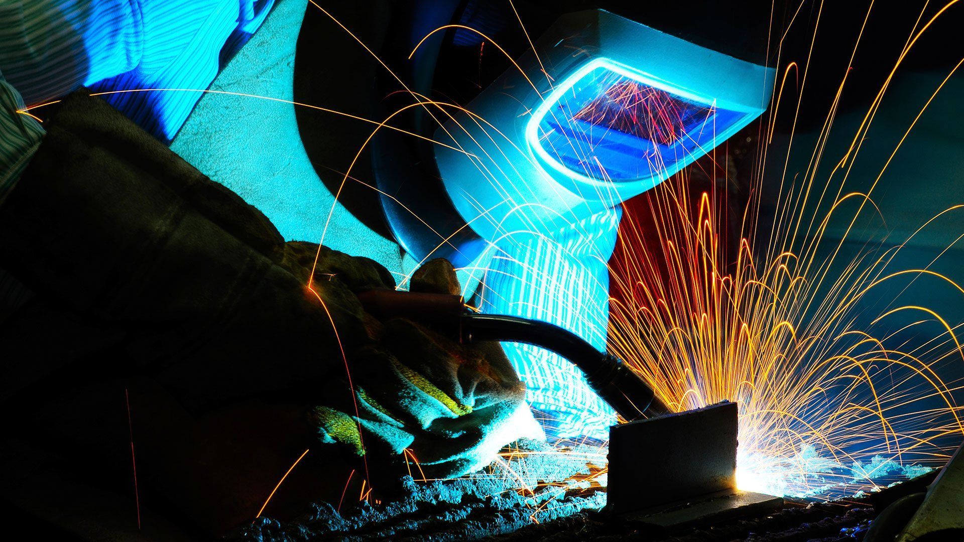 Welder Using Handheld Plasma Cutter