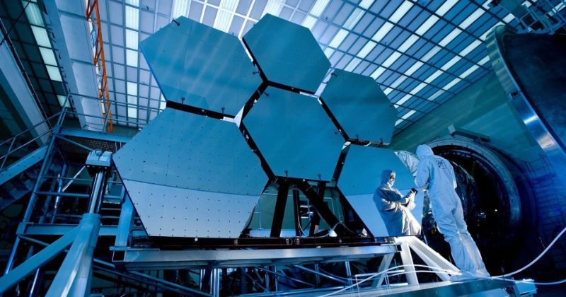 6 blue hexagons.