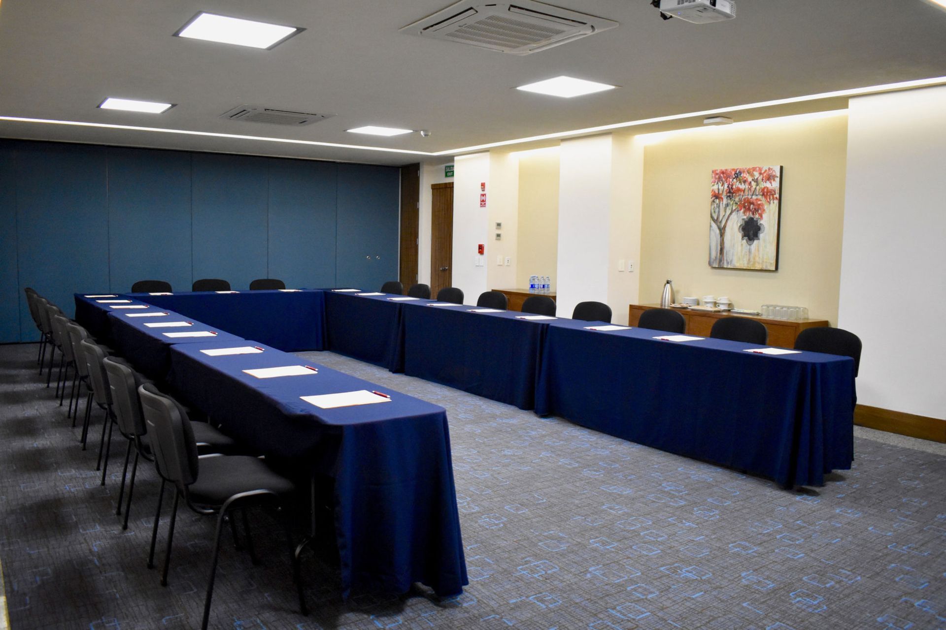 2 salones de eventos