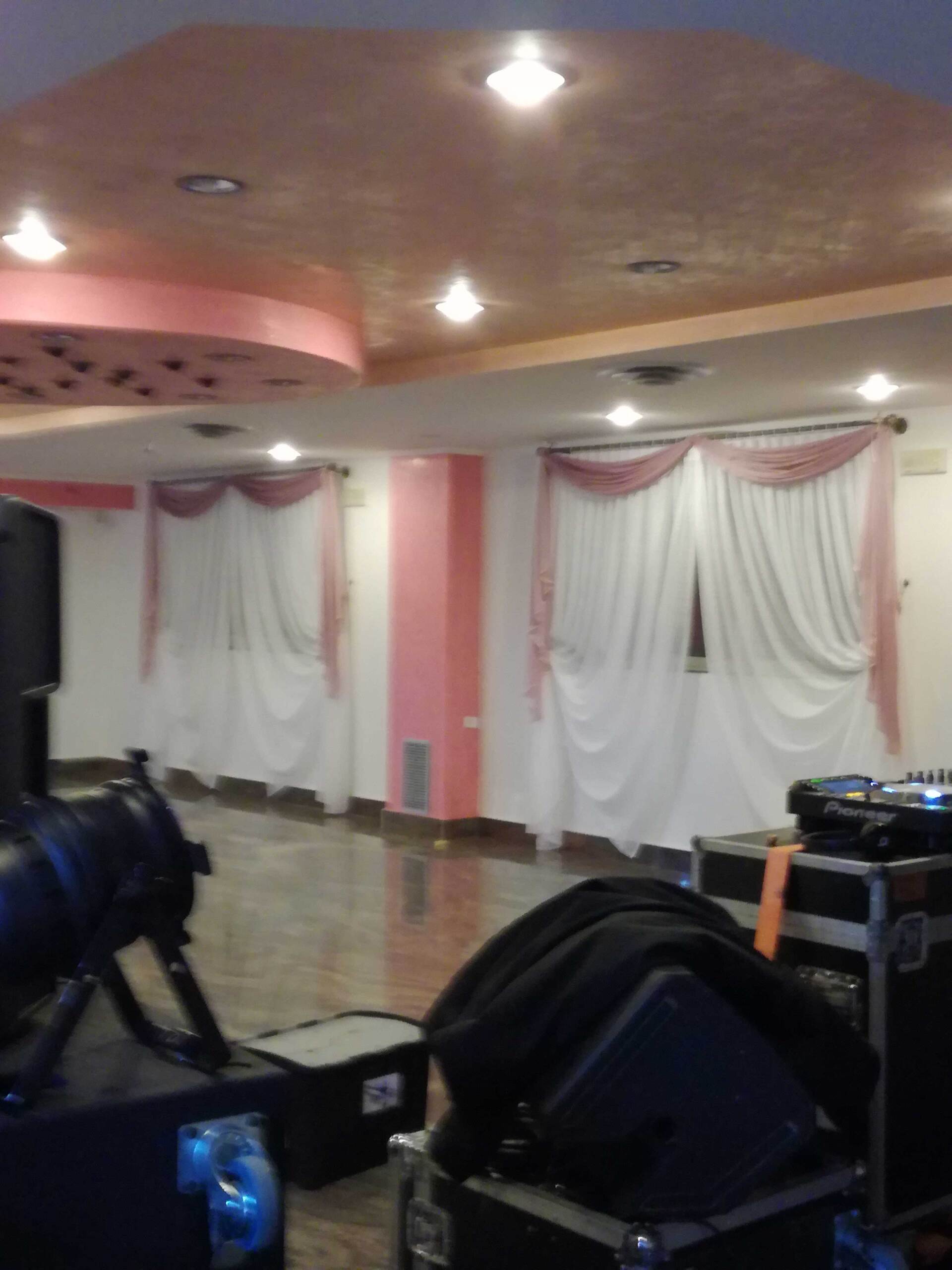 tende classiche per taverne