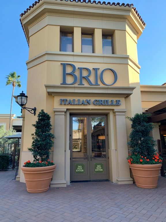 A large building with the word brio on it