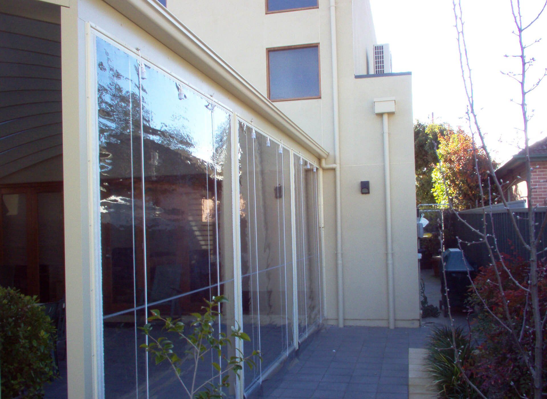 Cafe Blinds from Sunraysia Outdoor Blinds