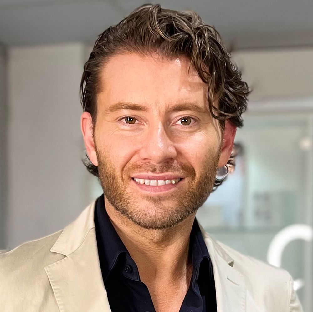 Dr Martin Kinsella