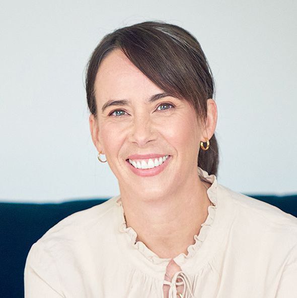 Dr Olivia Hum