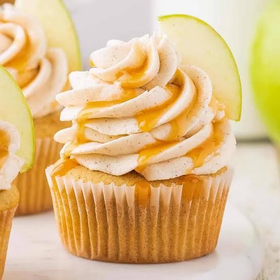 Caramel Apple Cupcake