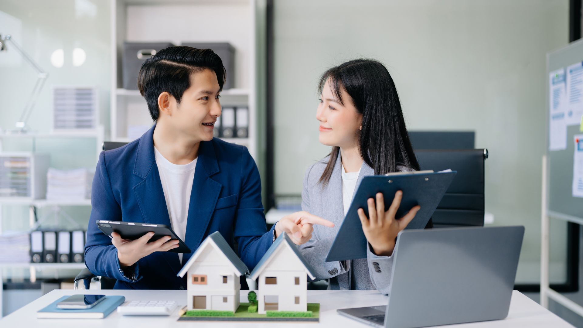 How GPS tracking improves local moving in Everett, WA — Affordable Movers