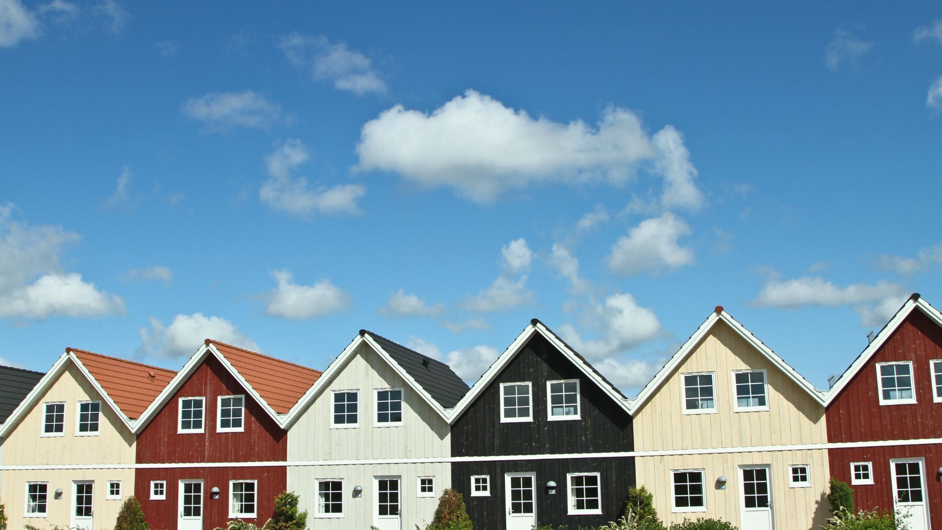 Residential homes available for rent and purchase in Everett, WA — Affordable Movers