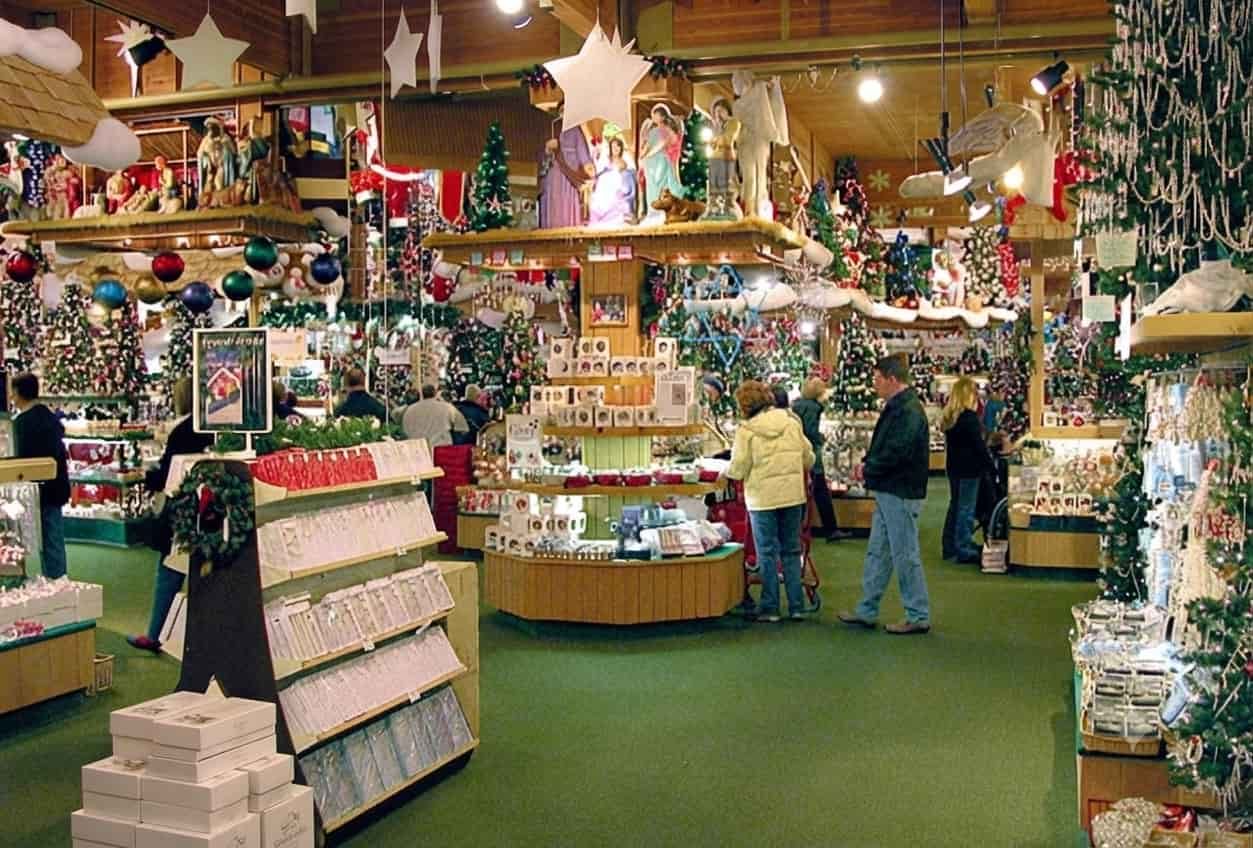 Entrance of Bronner’s Christmas Wonderland in Frankenmuth, MI