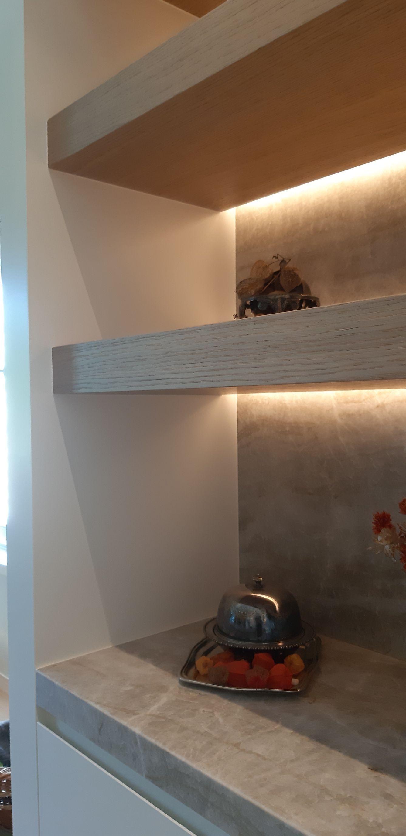 Inspiratie en Creatie kasten op maat  keuken eikfineer MDf geschilderd 