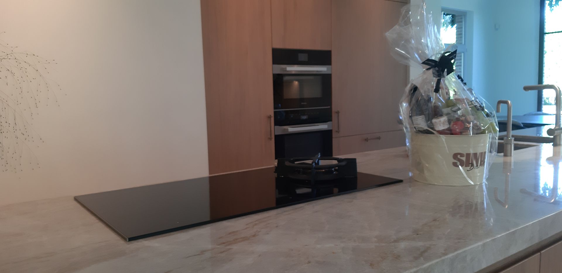 Inspiratie en Creatie kasten op maat  keuken eikfineer MDf geschilderd 