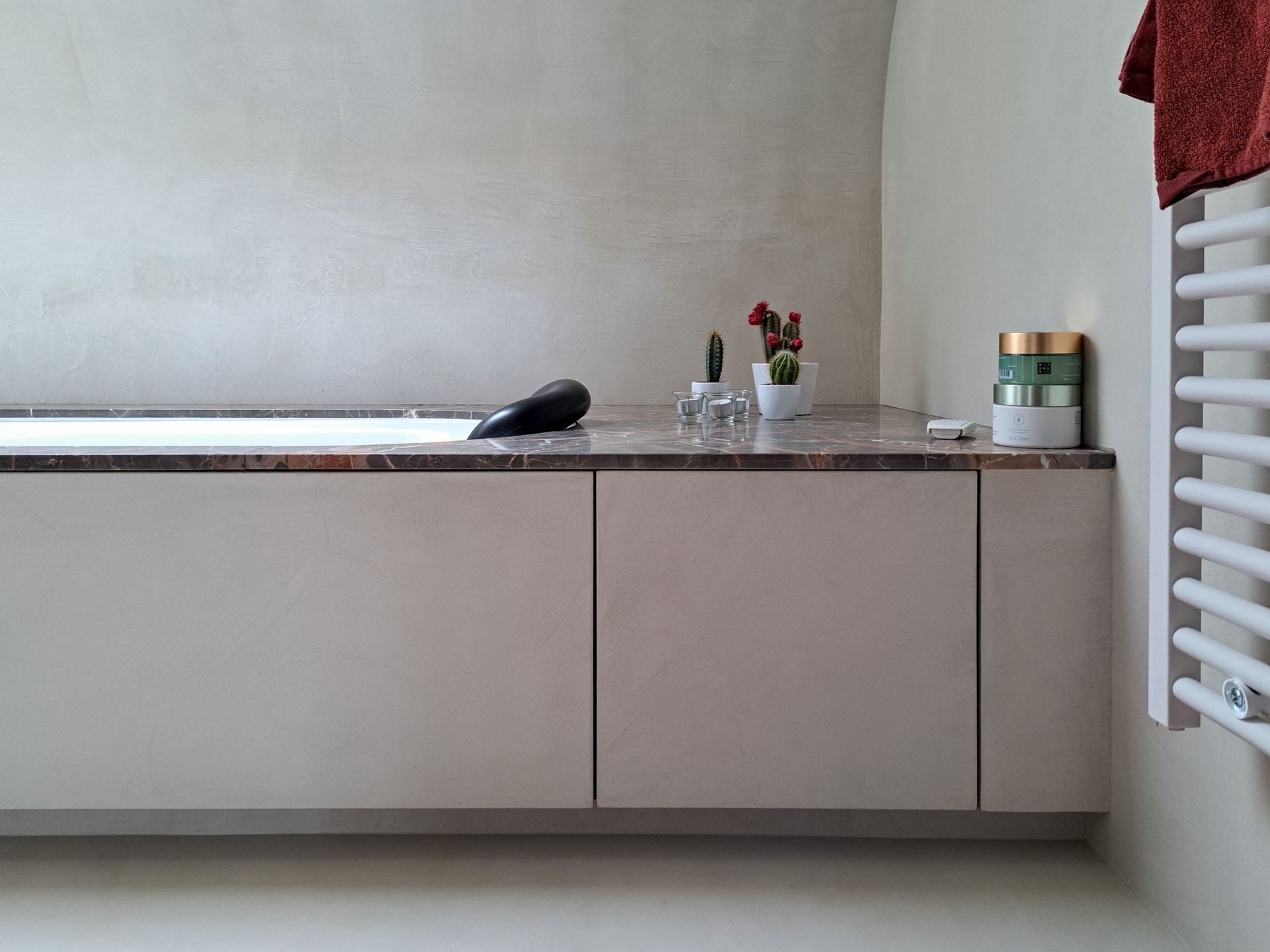 bouwpakketten badkamermeubel   -  inspiratie en creatie  - kastenwand - Geel Herentals Herselt Aarschot Westerlo Turnhout 