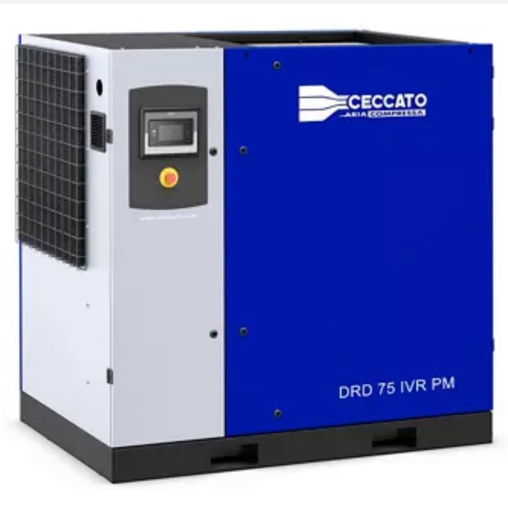 Compressore d'aria industriale Ceccato DRD 75 IVR PM di colore blu e grigio, con pannello di controllo digitale e pulsante di arresto di emergenza.