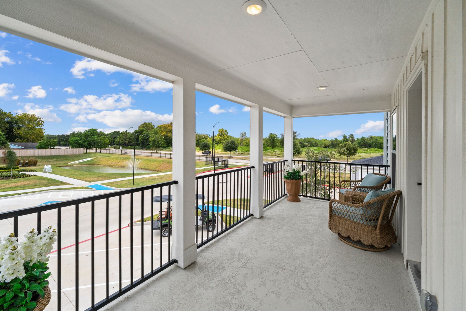 A2 one bedroom apartment at The Cottage Green Baytown apartments for rent in Baytown TX