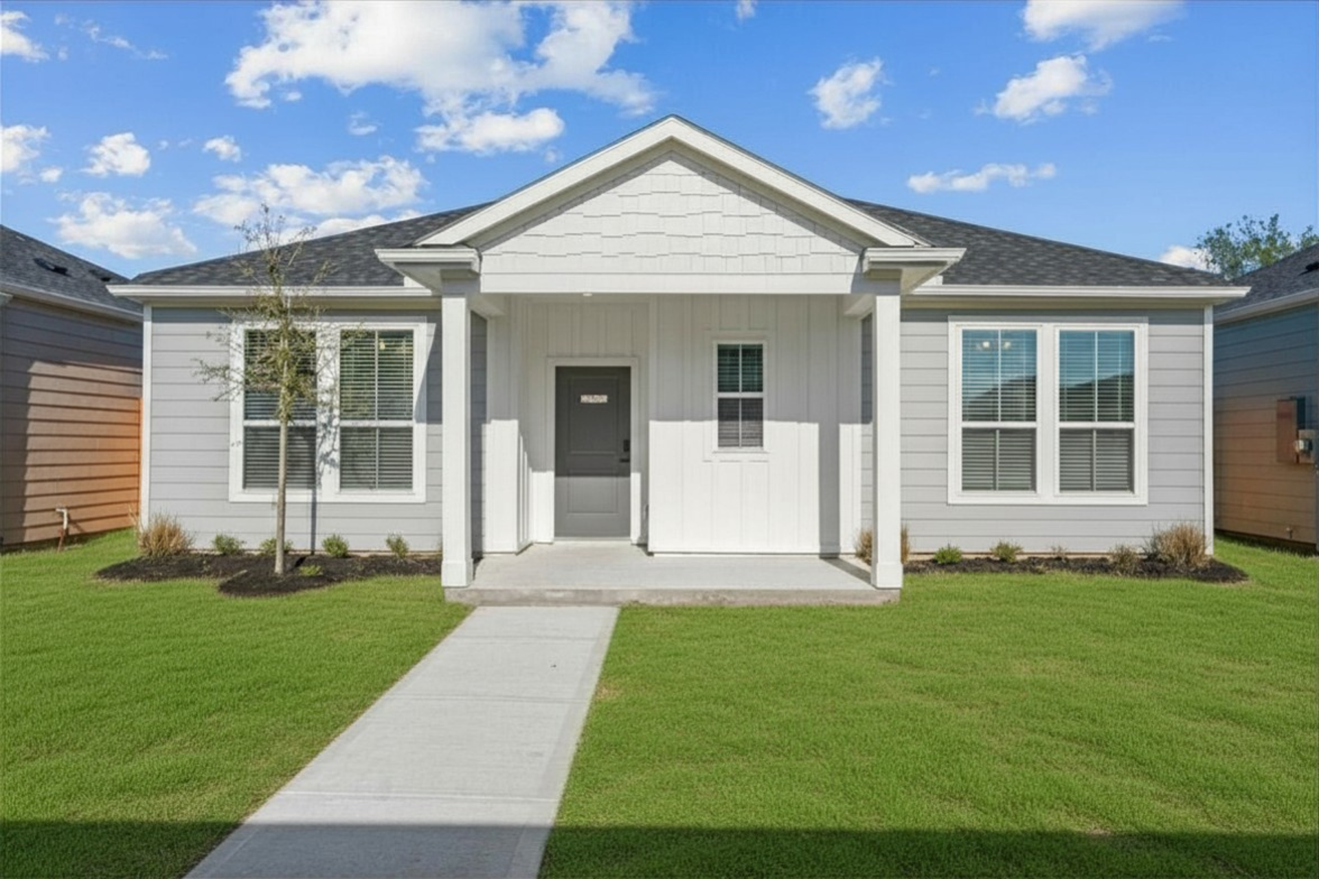 Cottage-style apartment home with private entrance at The Cottage Green Baytown in Baytown TX