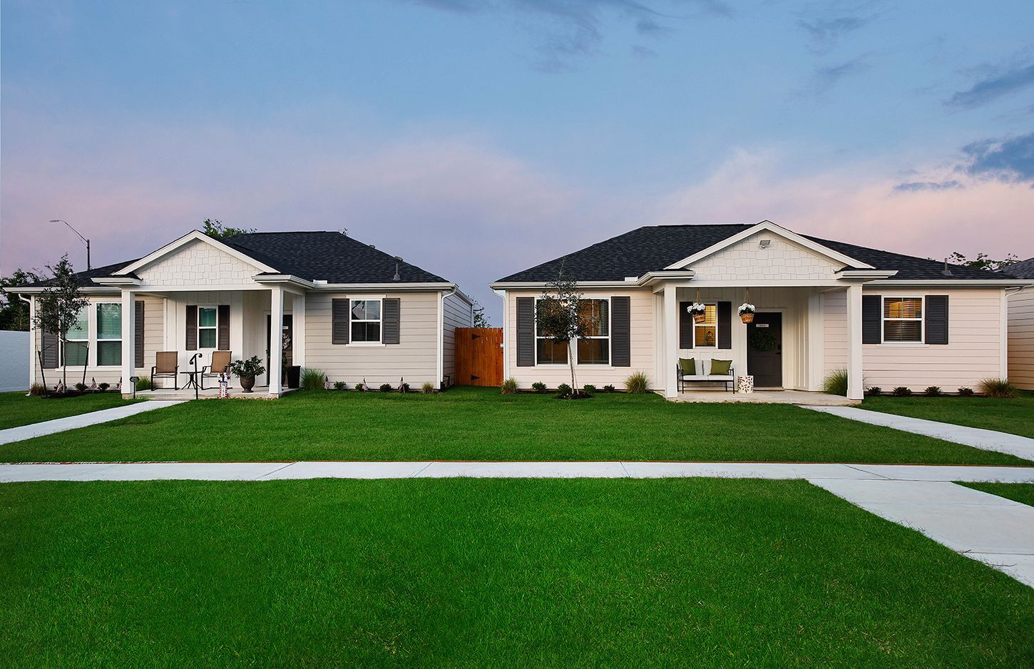 Pet friendly apartments in Baytown TX with convenient pet amenities at The Cottage Green Baytown