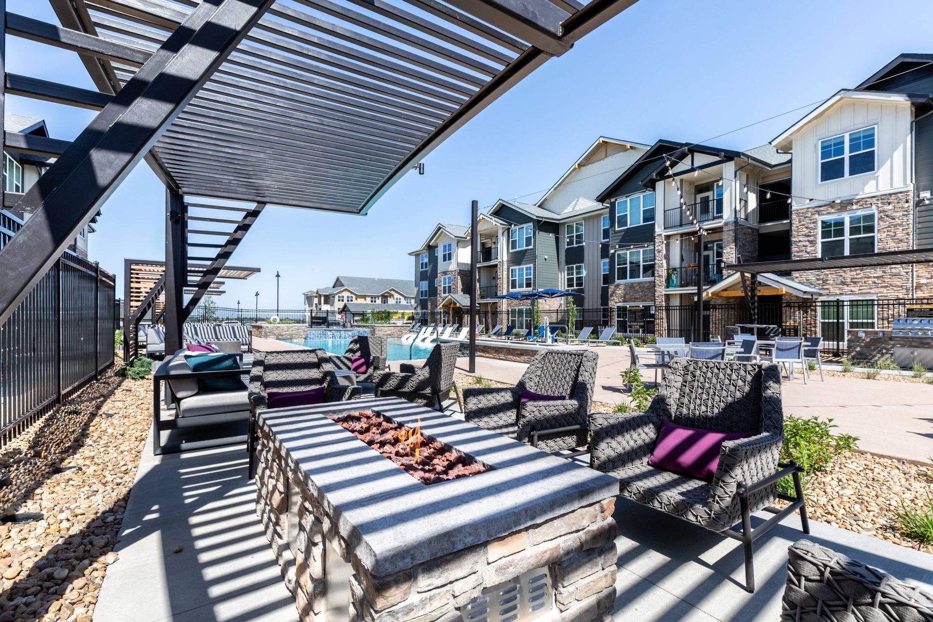 Luxury Apartments in Aurora, CO Peakline at Copperleaf