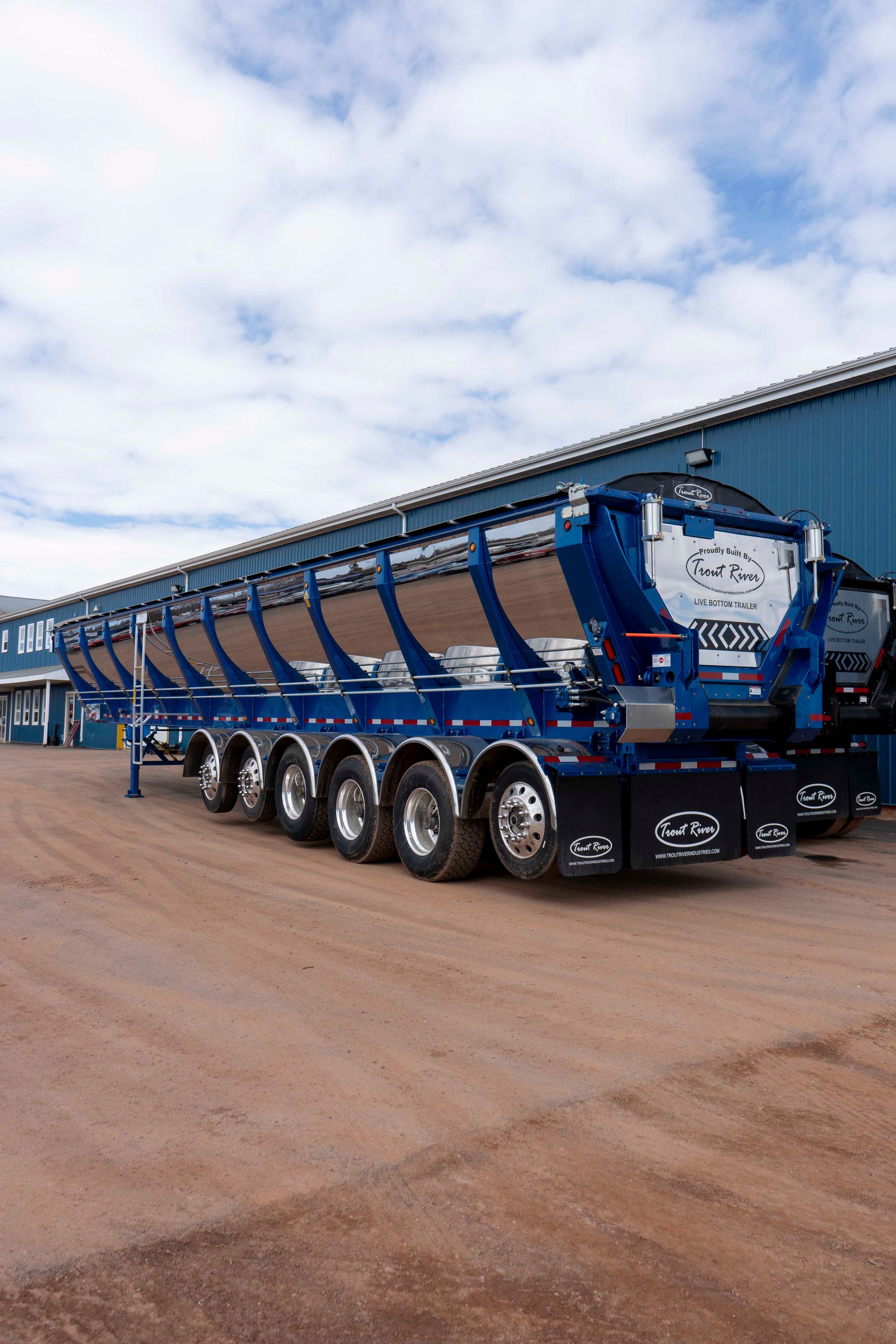 8 axle live bottom