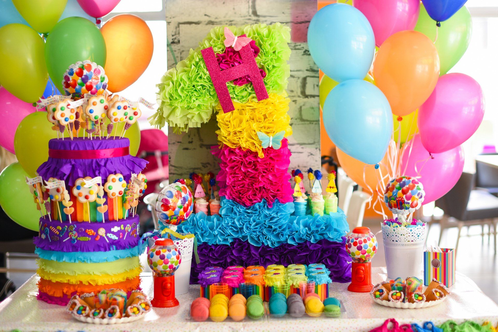 Birthday Decoration - Pawcatuck, CT - Mama Emily’s Sweet Treats