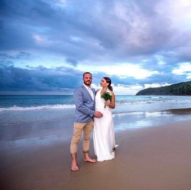 Short notice beach wedding Noosa Beach Noosa Wedding Celebrant